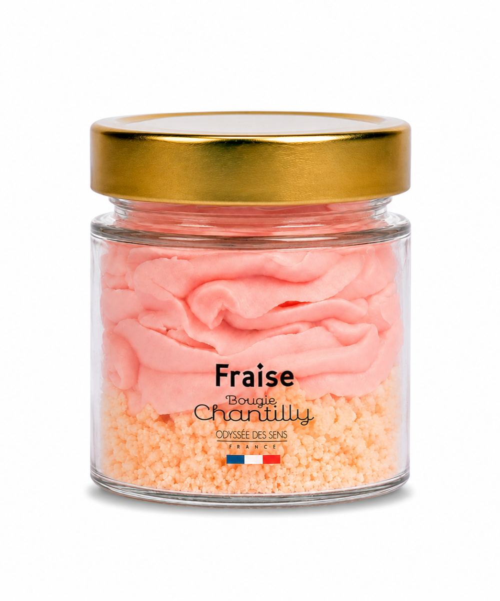 Świeca Chantilly 150g o zapachu Truskawki