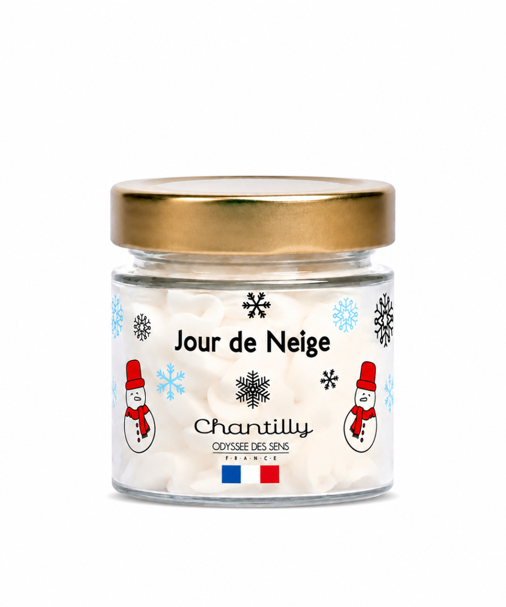 Świeca Chantilly Świąteczna 80g o zapachu Dnia Śniegu