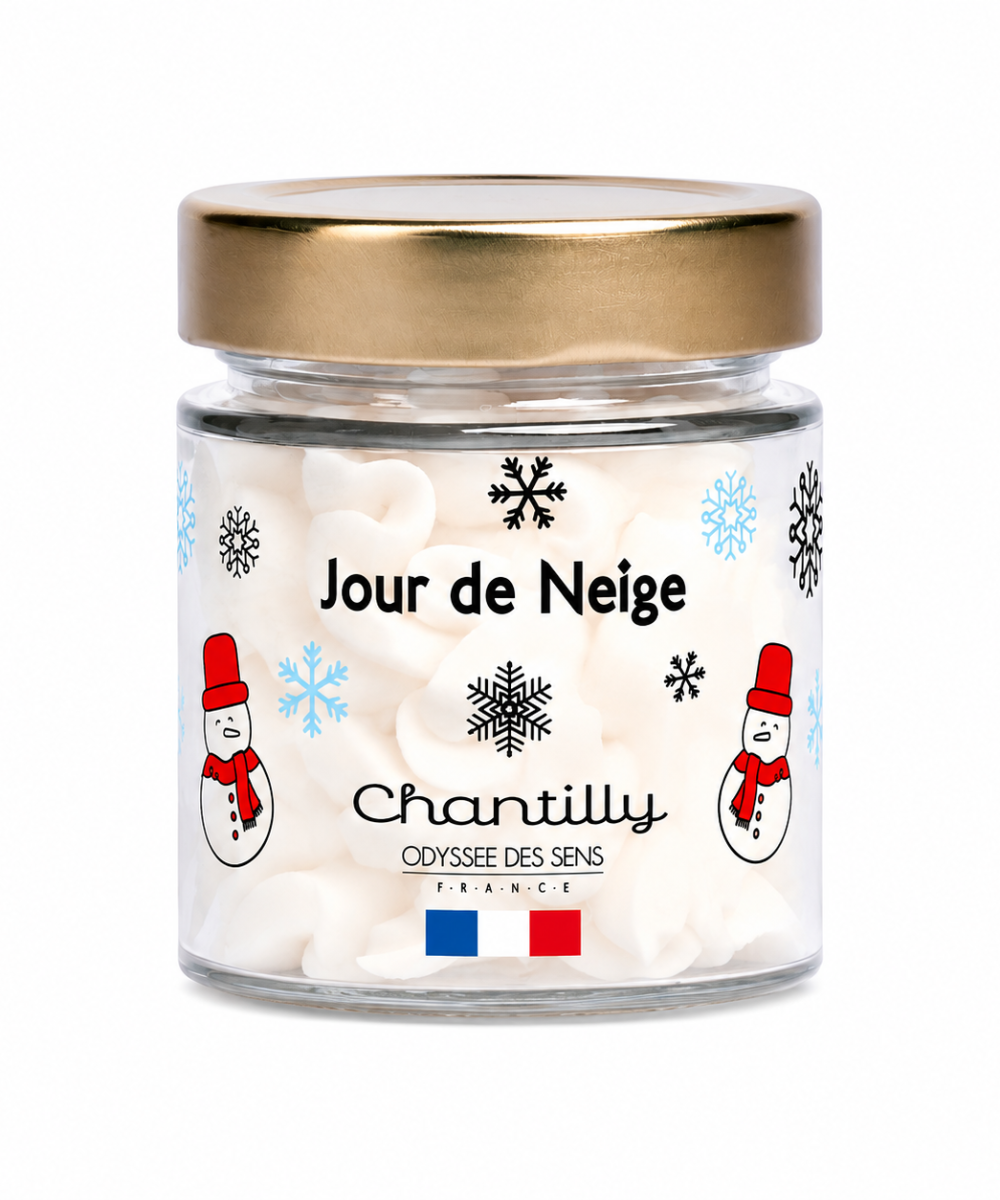 Świeca Chantilly Świąteczna 150g o zapachu Dnia Śniegu